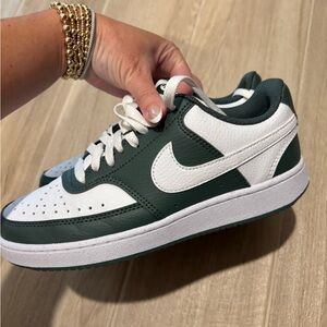 Nike White and Green Sneakers
